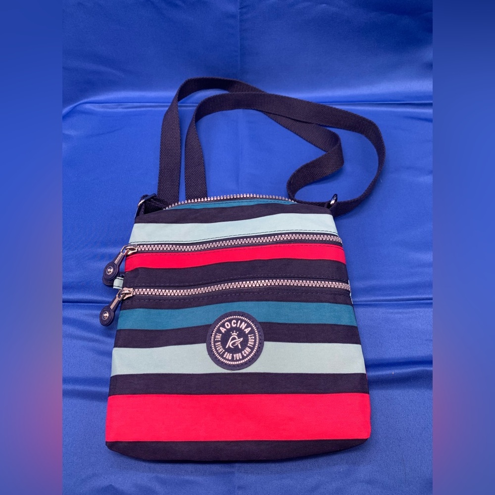 Crossbody Stripe Shoulder Bag - Multicolor